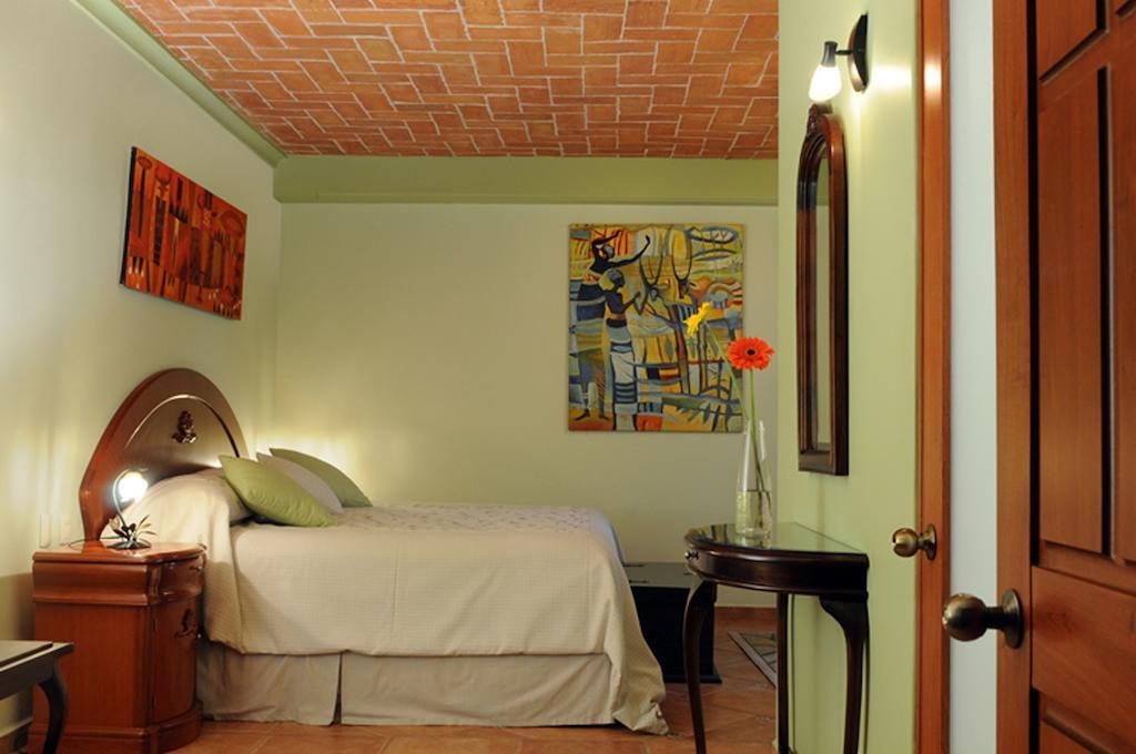 Marhialja Hotel Boutique Oaxaca Zimmer foto